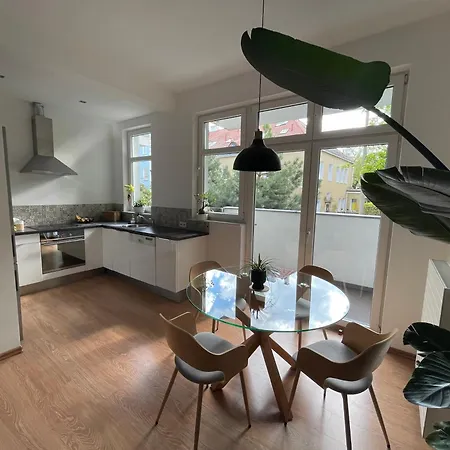 Zielone Zacisze Na Kamiennej Gorze W Gdyni *